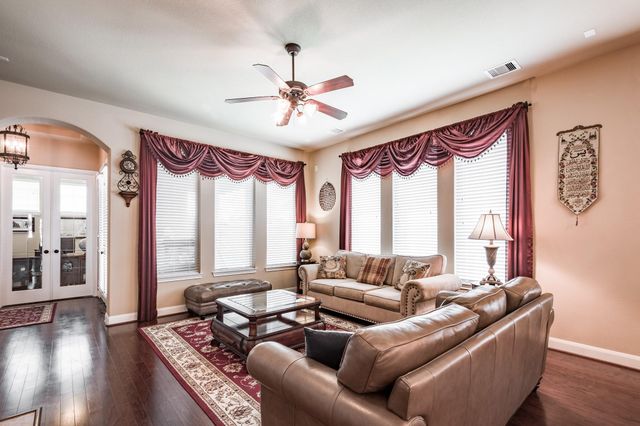 20050 Mitchell Cove Drive, Porter, TX 77365