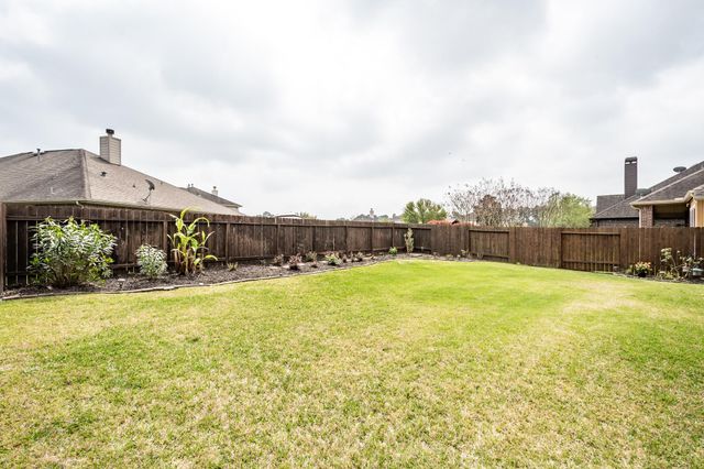 20050 Mitchell Cove Drive, Porter, TX 77365