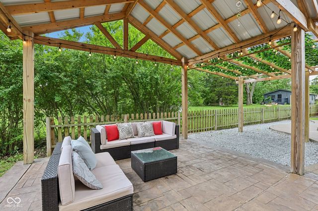 5231 W Edwards Avenue, Indianapolis, IN 46221