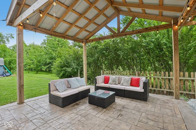 5231 W Edwards Avenue, Indianapolis, IN 46221