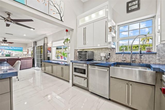 1841 NE 196th Ter, Miami, FL 33179