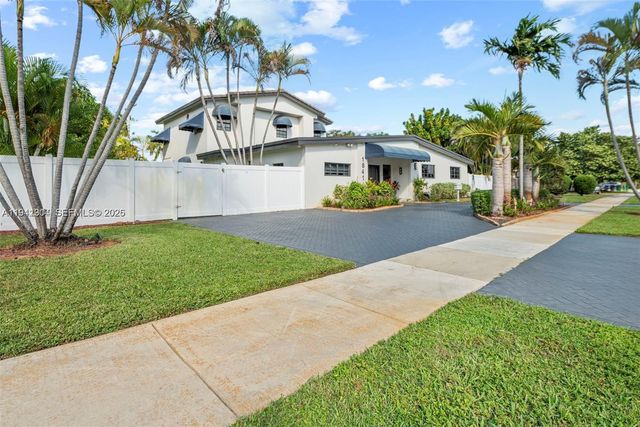 1841 NE 196th Ter, Miami, FL 33179