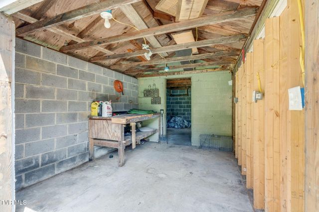 337 Woodcrest Drive, Kingsport, TN 37663