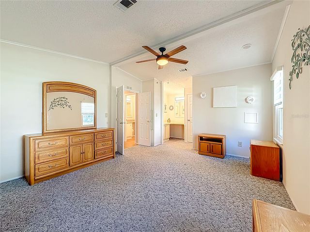 805 CAMELIA COURT, Lady Lake, FL 32159