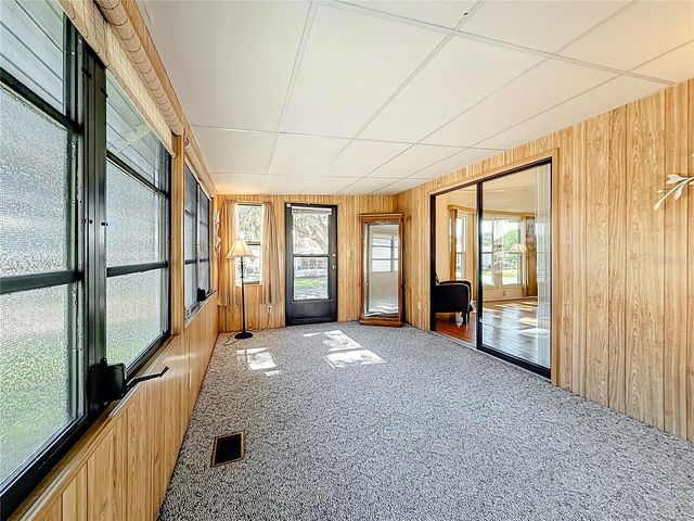 805 CAMELIA COURT, Lady Lake, FL 32159