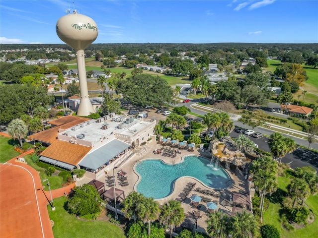 805 CAMELIA COURT, Lady Lake, FL 32159