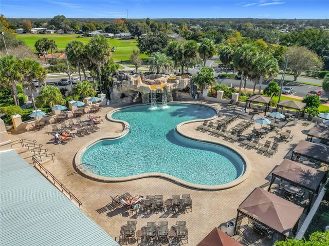 805 CAMELIA COURT, Lady Lake, FL 32159