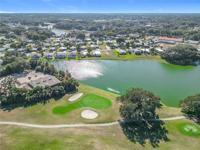 805 CAMELIA COURT, Lady Lake, FL 32159