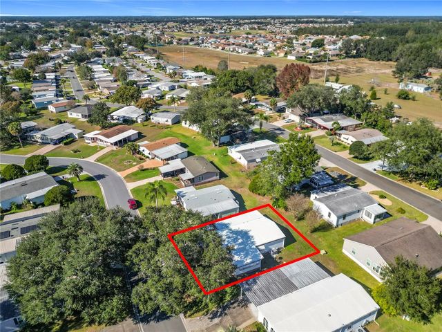 805 CAMELIA COURT, Lady Lake, FL 32159