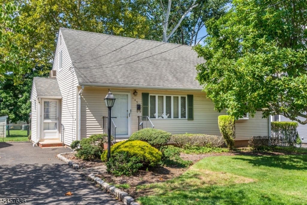 149 Anderson Pkwy, Cedar Grove Twp., NJ 07009 — exterior