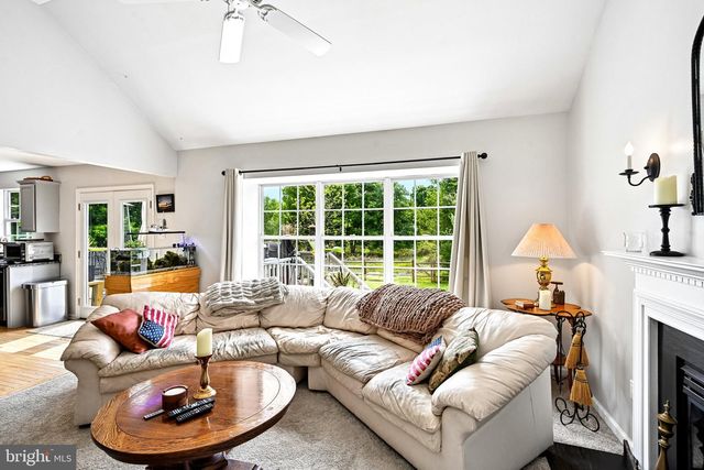 54 N HAWTHORNE RD, Coatesville, PA 19320