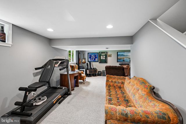 54 N HAWTHORNE RD, Coatesville, PA 19320