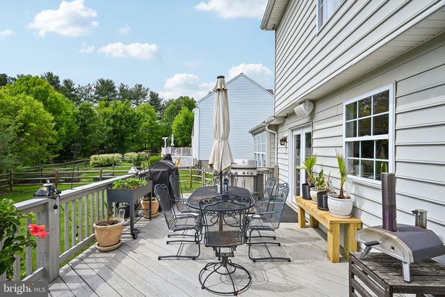 54 N HAWTHORNE RD, Coatesville, PA 19320