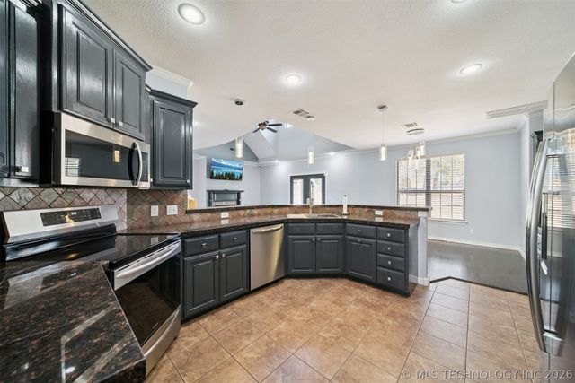 1411 Circle Drive, Sapulpa, OK 74066