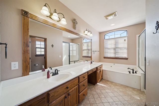 1411 Circle Drive, Sapulpa, OK 74066