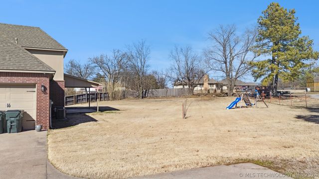 1411 Circle Drive, Sapulpa, OK 74066