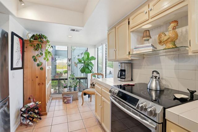 1051 Freedom Court, Del Mar, CA 92014