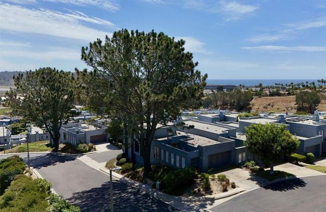 1051 Freedom Court, Del Mar, CA 92014
