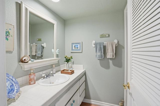 1051 Freedom Court, Del Mar, CA 92014