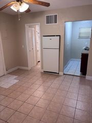 5393 SE 48th Avenue Unit B, Stuart, FL 34997