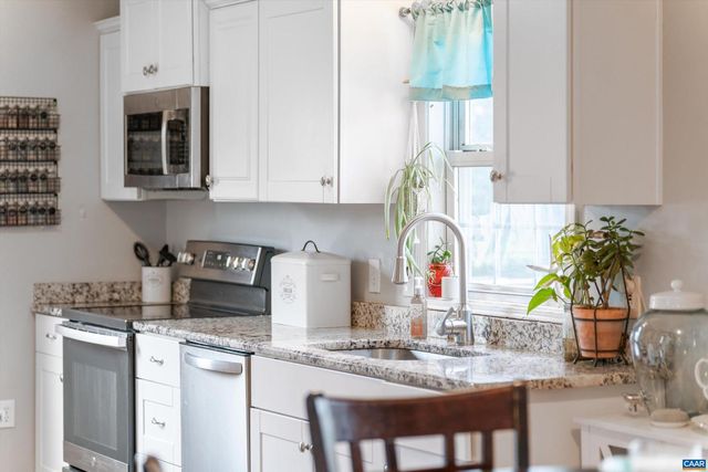 5343 AMICUS RD, Ruckersville, VA 22968