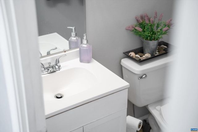 5343 AMICUS RD, Ruckersville, VA 22968