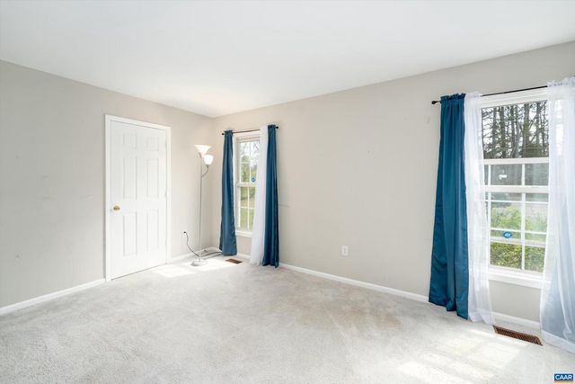 5343 AMICUS RD, Ruckersville, VA 22968