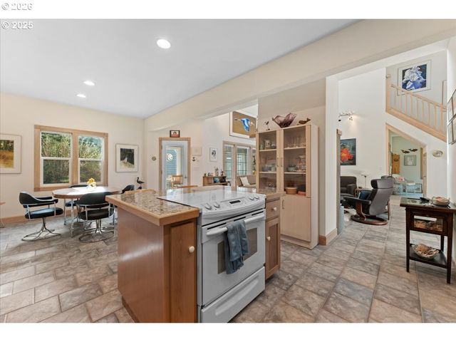 49455 PROPOSAL ROCK Loop, Neskowin, OR 97149