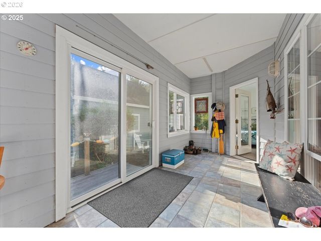 49455 PROPOSAL ROCK Loop, Neskowin, OR 97149