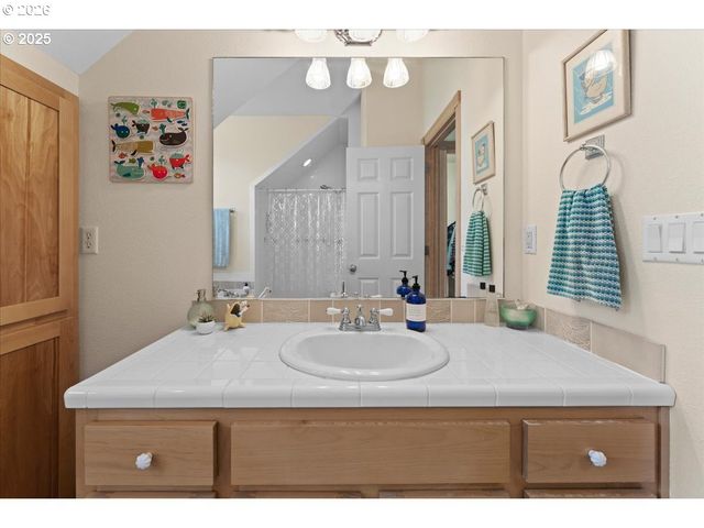 49455 PROPOSAL ROCK Loop, Neskowin, OR 97149