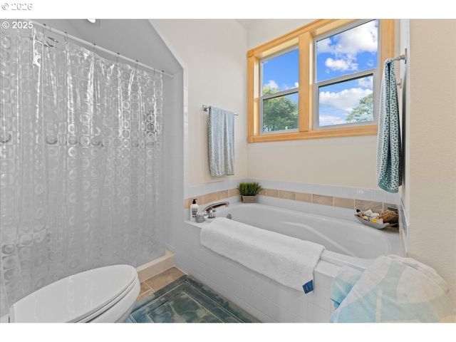 49455 PROPOSAL ROCK Loop, Neskowin, OR 97149