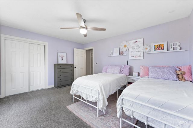 15071 Griffin Ln, Caldwell, ID 83607