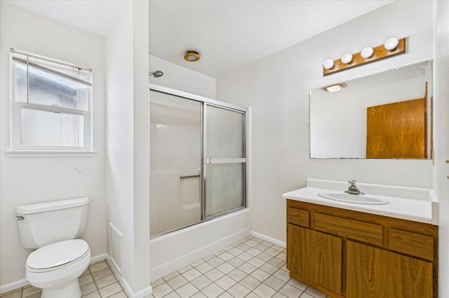 5 Clam Court, Shelter Cove, CA 95589