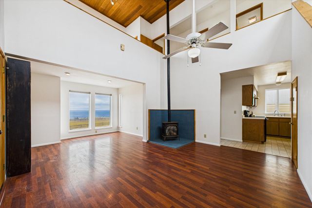 5 Clam Court, Shelter Cove, CA 95589