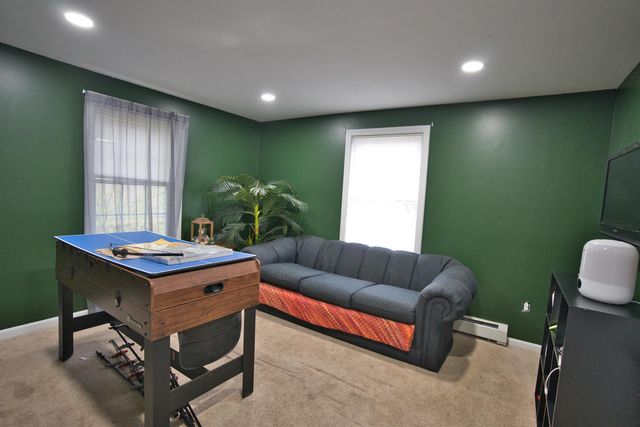 6 Friar Tuck Road, Canterbury, NH 03224