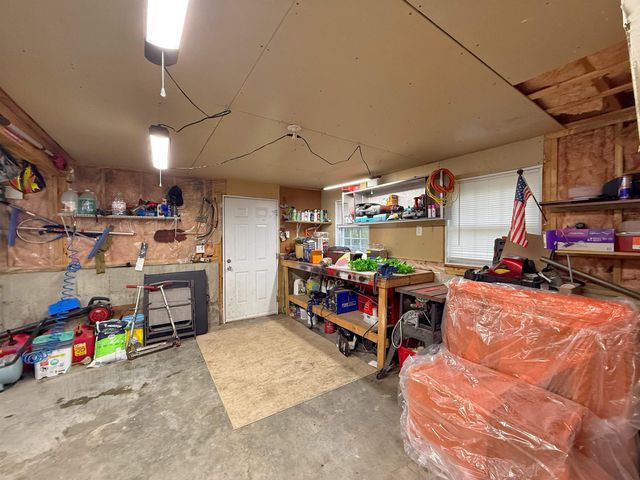 6 Friar Tuck Road, Canterbury, NH 03224
