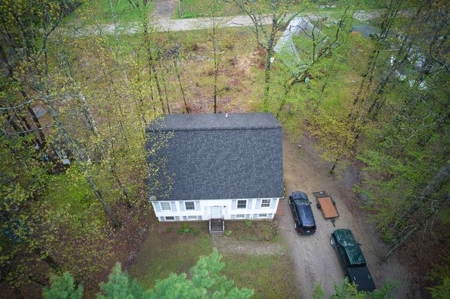 6 Friar Tuck Road, Canterbury, NH 03224
