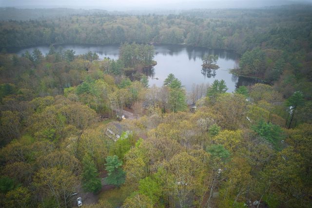 6 Friar Tuck Road, Canterbury, NH 03224