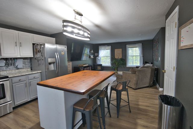 6 Friar Tuck Road, Canterbury, NH 03224