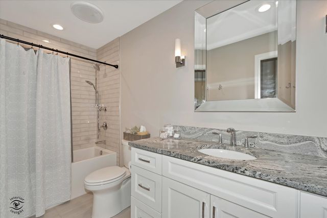 16445 Lee Avenue, Orland Park, IL 60467