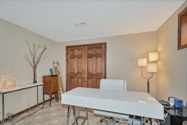 16445 Lee Avenue, Orland Park, IL 60467