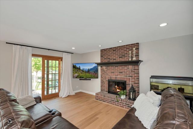 16445 Lee Avenue, Orland Park, IL 60467