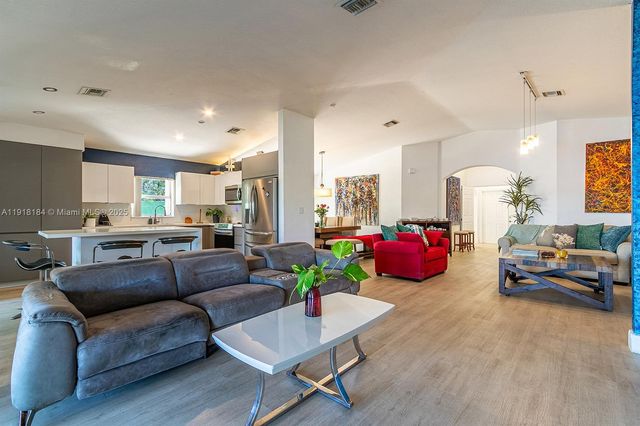 12101 SW 135th Ter, Miami, FL 33186