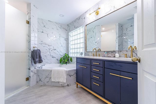 12101 SW 135th Ter, Miami, FL 33186