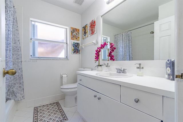 12101 SW 135th Ter, Miami, FL 33186