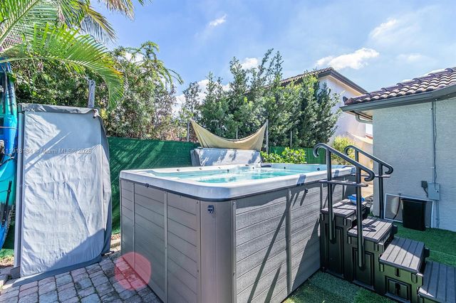 12101 SW 135th Ter, Miami, FL 33186