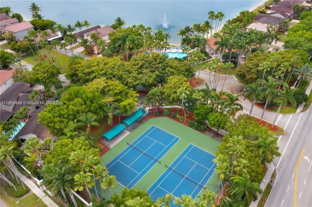 12101 SW 135th Ter, Miami, FL 33186