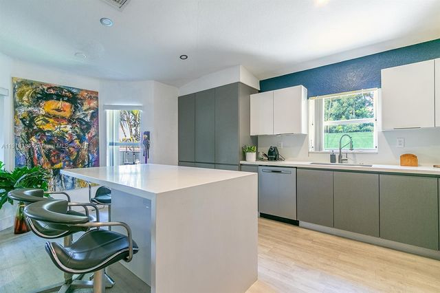 12101 SW 135th Ter, Miami, FL 33186