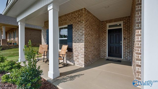 7045 Regency Lane SE, Gurley, AL 35748