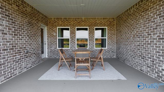 7045 Regency Lane SE, Gurley, AL 35748